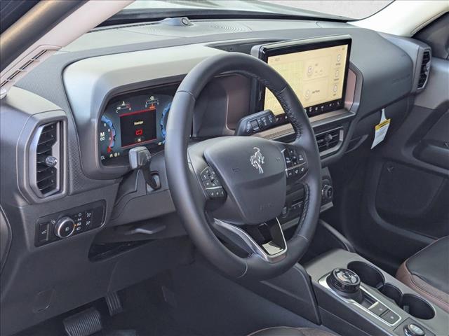 2025 Ford Bronco Sport Outer Banks photo 3