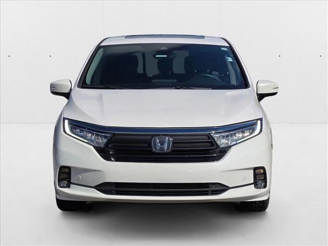 2024 Honda Odyssey Elite photo 2