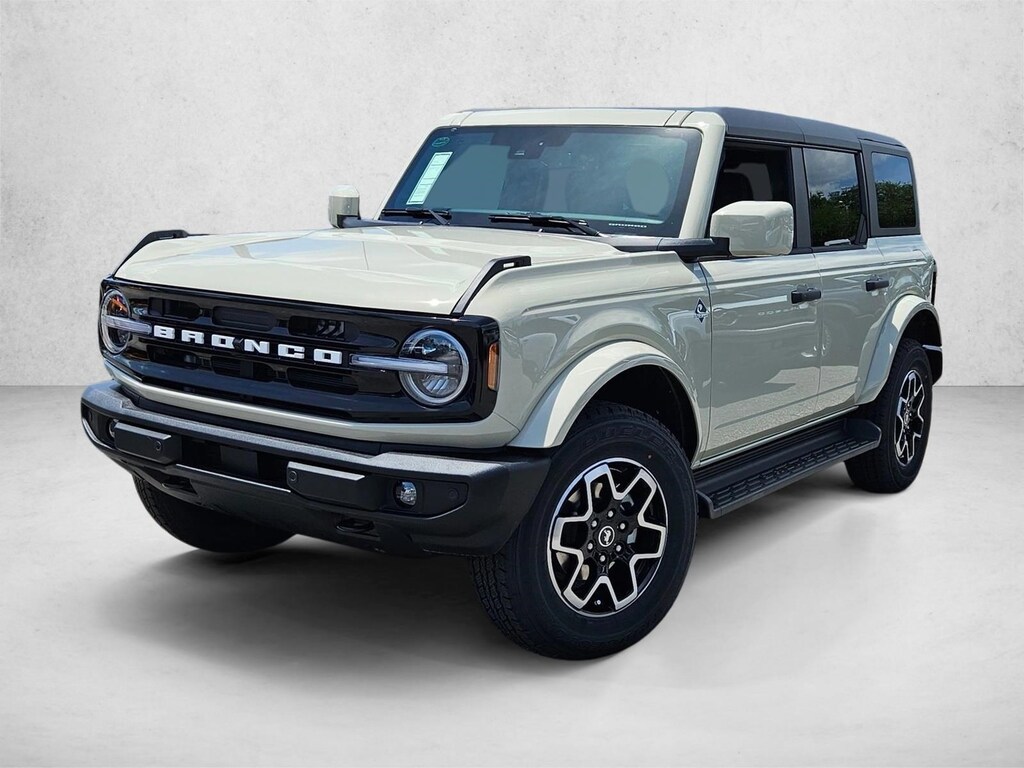 New 2026 Ford Bronco Outer Banks SUV