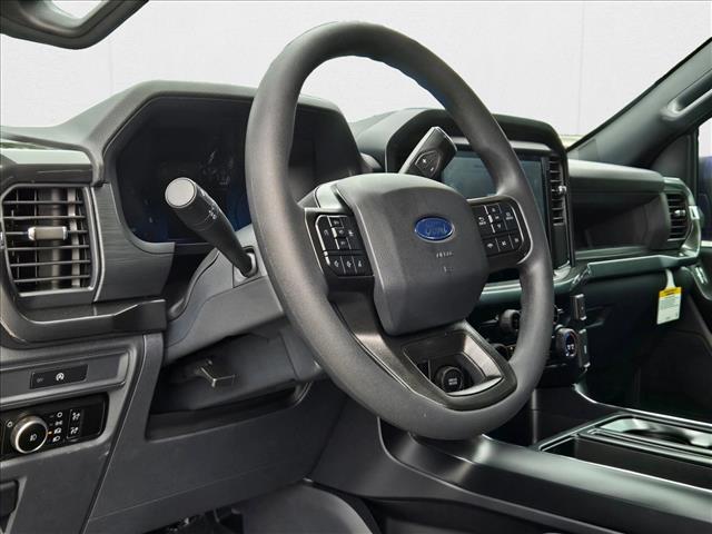 2025 Ford F-150 STX photo 3