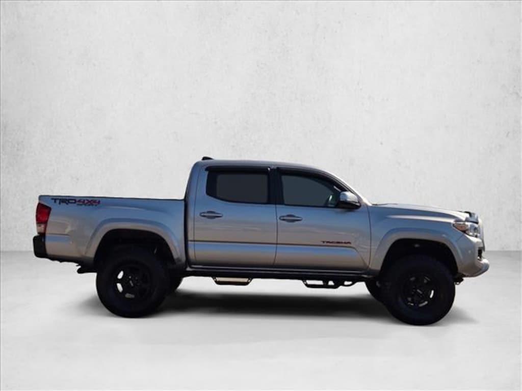 Used 2017 Toyota Tacoma TRD Sport Truck Double Cab