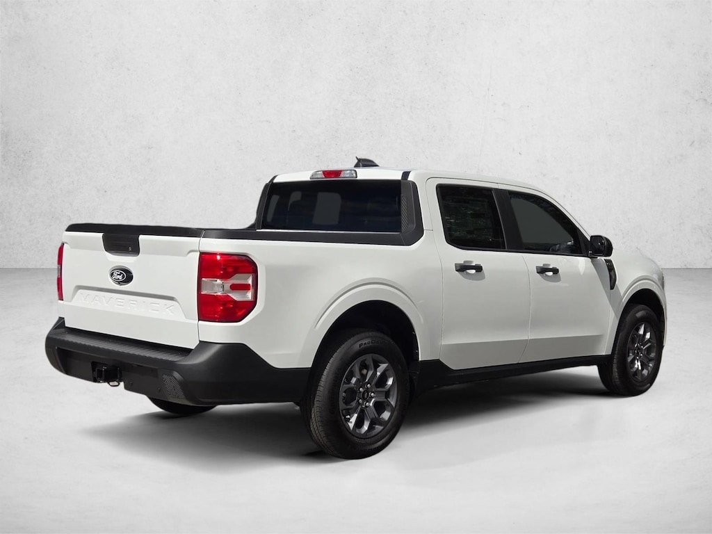 New 2025 Ford Maverick XLT Truck SuperCrew