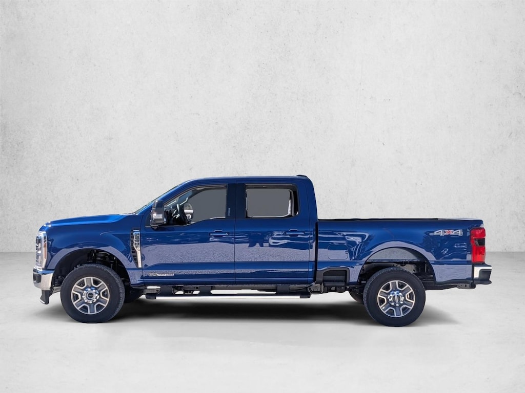 New 2026 Ford F-250 LARIAT Truck Crew Cab