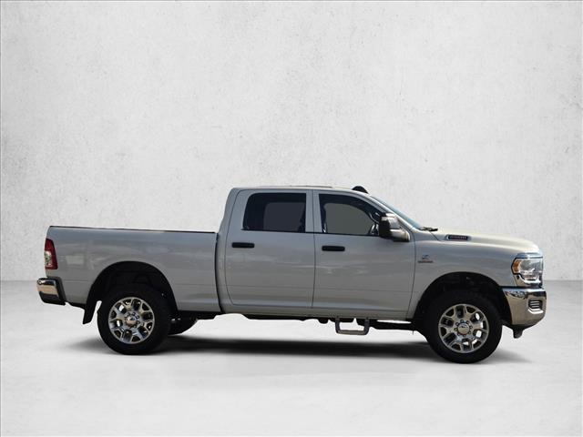 2024 Ram 2500 Tradesman photo 4