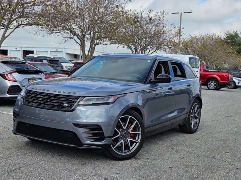 Used 2025 Land Rover Range Rover Velar Dynamic SE SUV