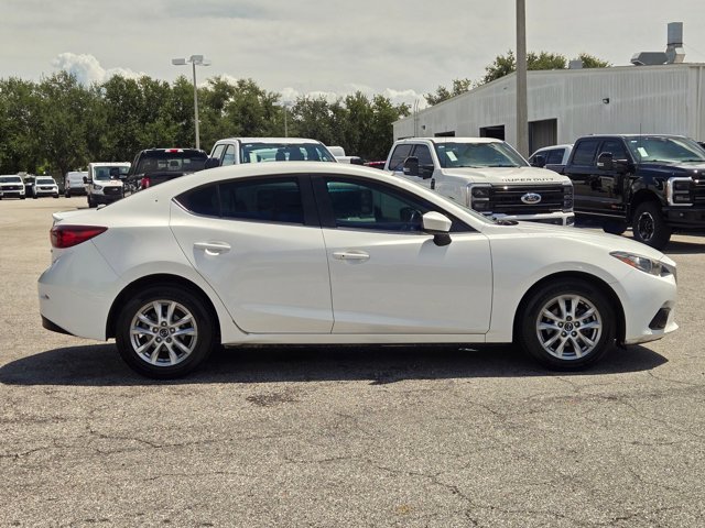 2015 Mazda Mazda3 Touring photo 4