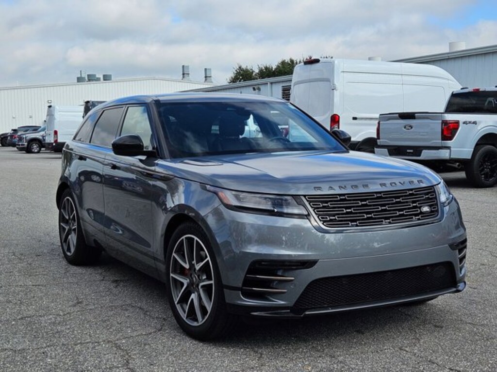 Used 2025 Land Rover Range Rover Velar Dynamic SE SUV