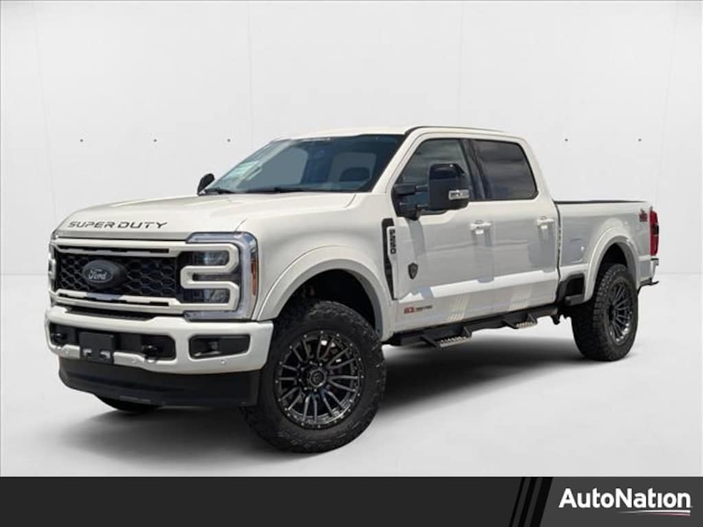 New 2025 Ford F-250 LARIAT Truck Crew Cab