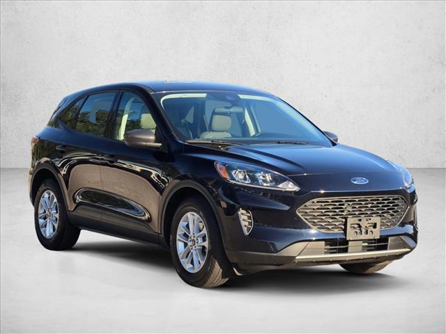 2021 Ford Escape S photo 2