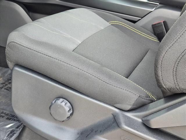 2025 Ford F-150 STX photo 4