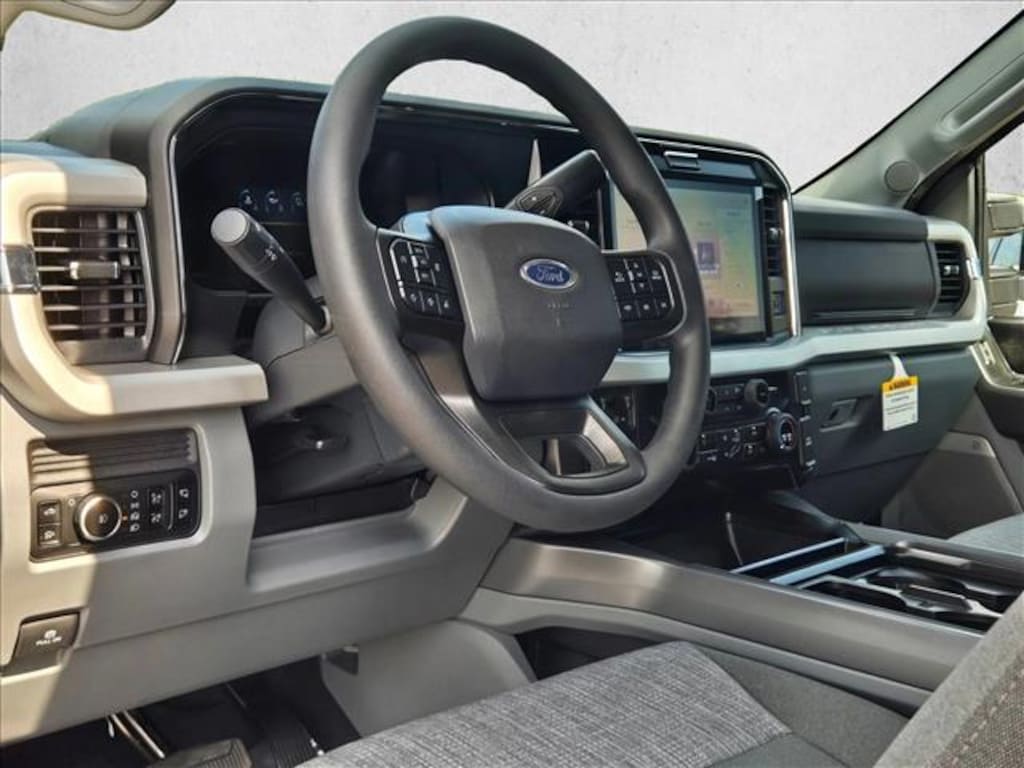 New 2026 Ford F-350 XLT Truck Crew Cab