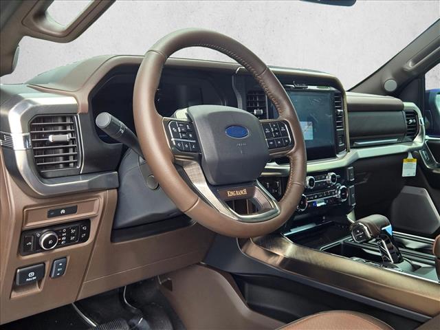 2025 Ford F-150 King Ranch photo 3