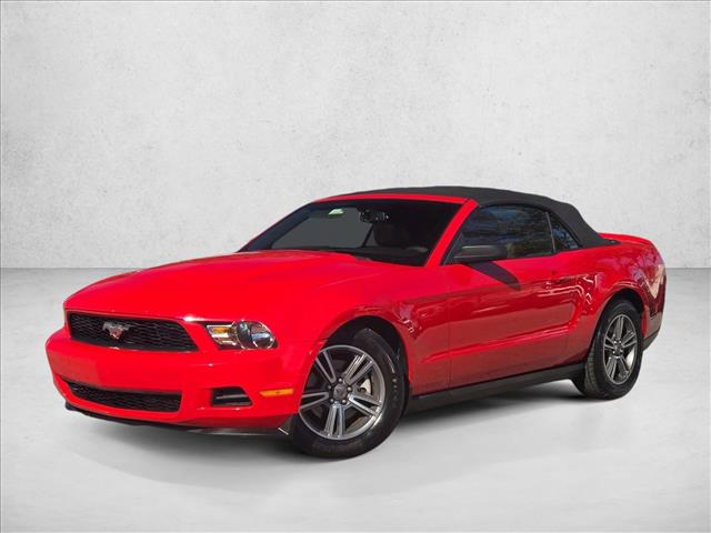 2012 Ford Mustang V6 Premium Convertible photo 2