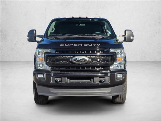 2022 Ford F-350 XLT photo 2
