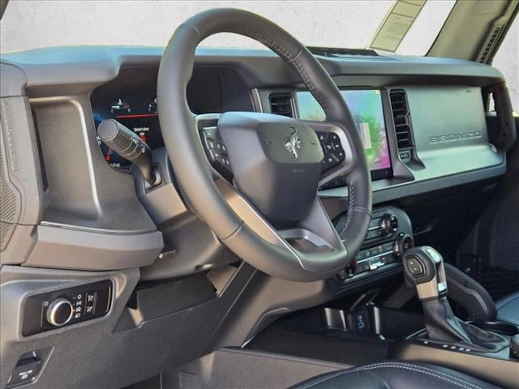 New 2025 Ford Bronco Big Bend SUV