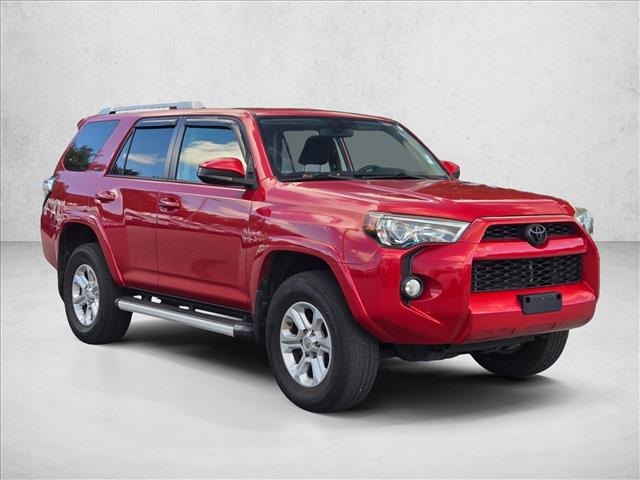 2017 Toyota 4Runner SR5 photo 3