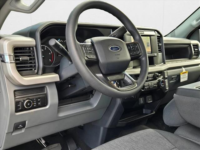 2026 Ford F-250 XL photo 3