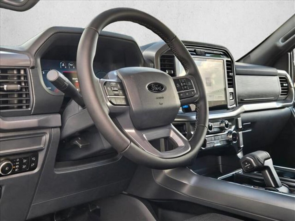 New 2025 Ford F-150 XLT Truck SuperCrew Cab