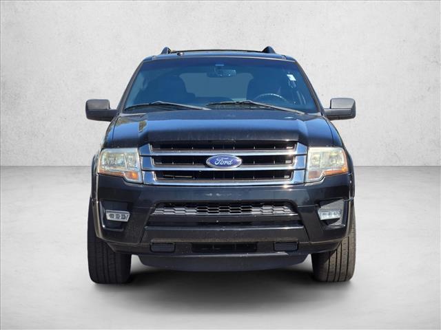 2017 Ford Expedition XLT photo 2