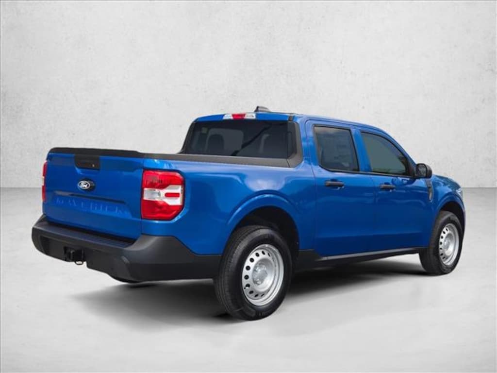 New 2026 Ford Maverick XL Truck SuperCrew