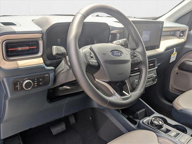 2025 Ford Maverick Lariat photo 2