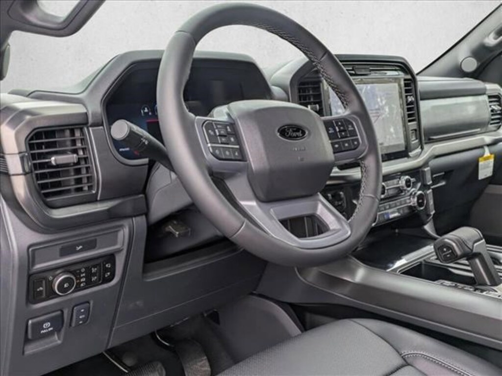 New 2026 Ford F-150 LARIAT Truck SuperCrew Cab