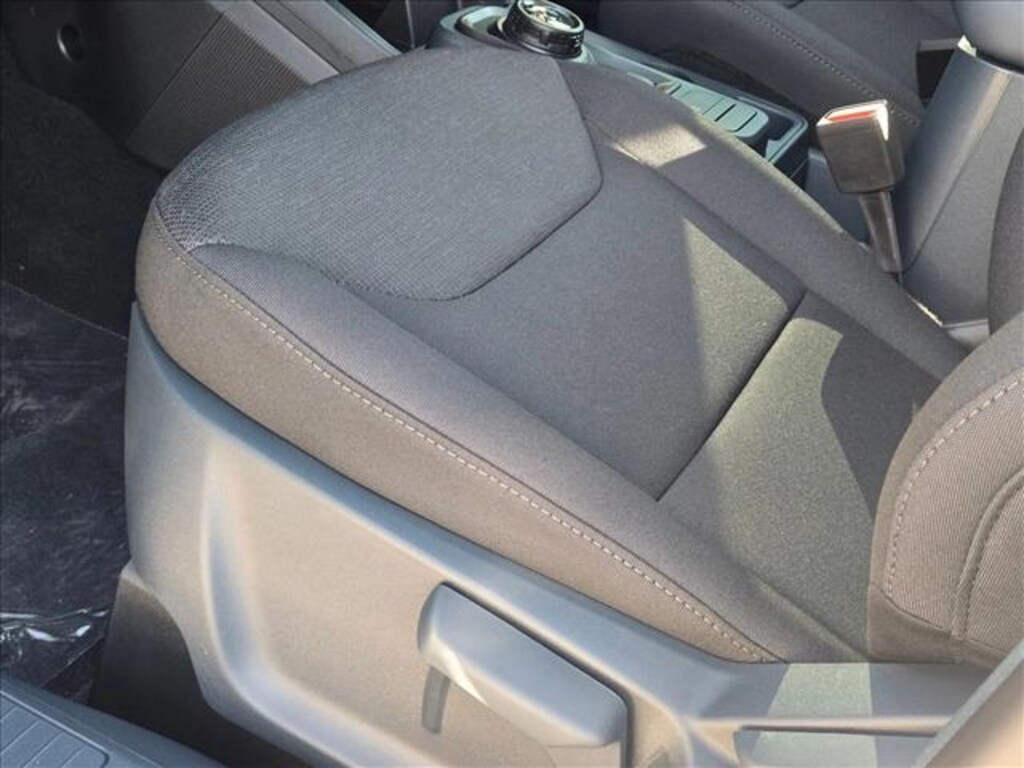 New 2026 Ford Maverick XL Truck SuperCrew