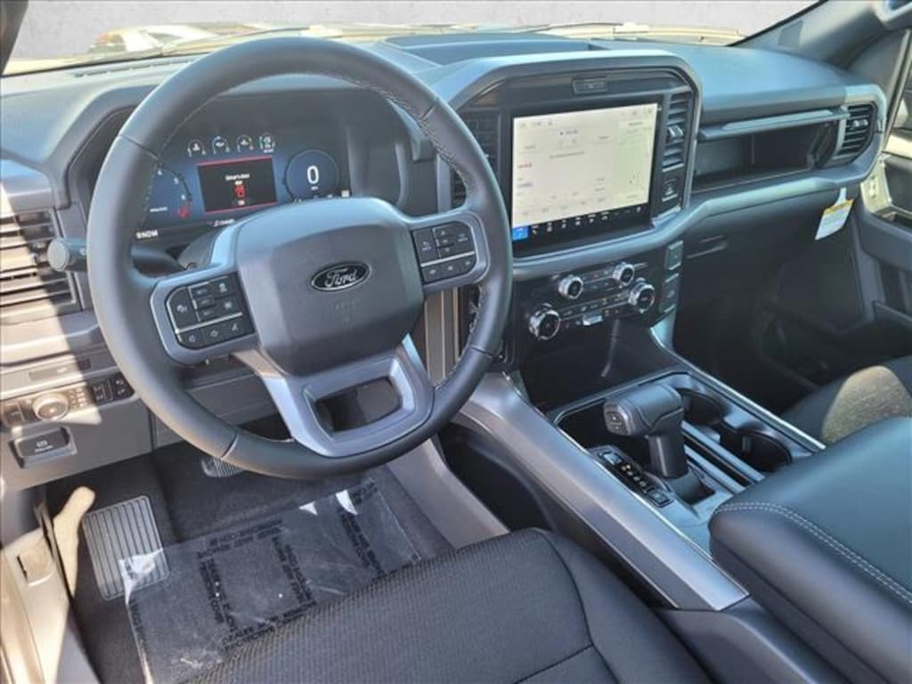 New 2026 Ford F-150 XLT Truck SuperCrew Cab