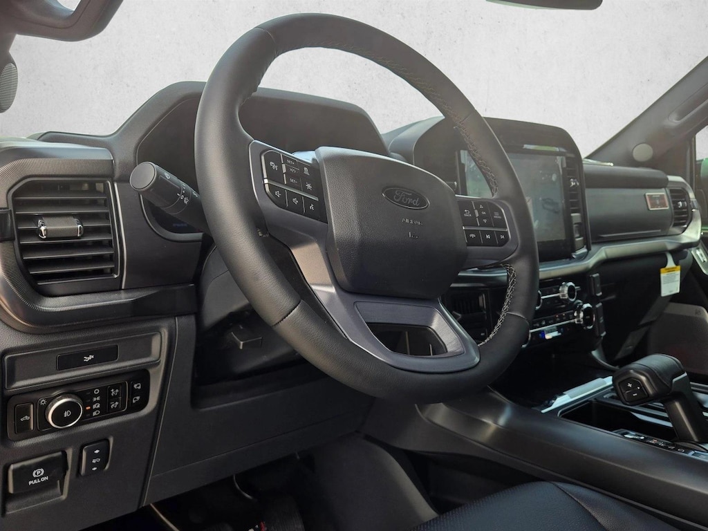 New 2026 Ford F-150 LARIAT Truck SuperCrew Cab
