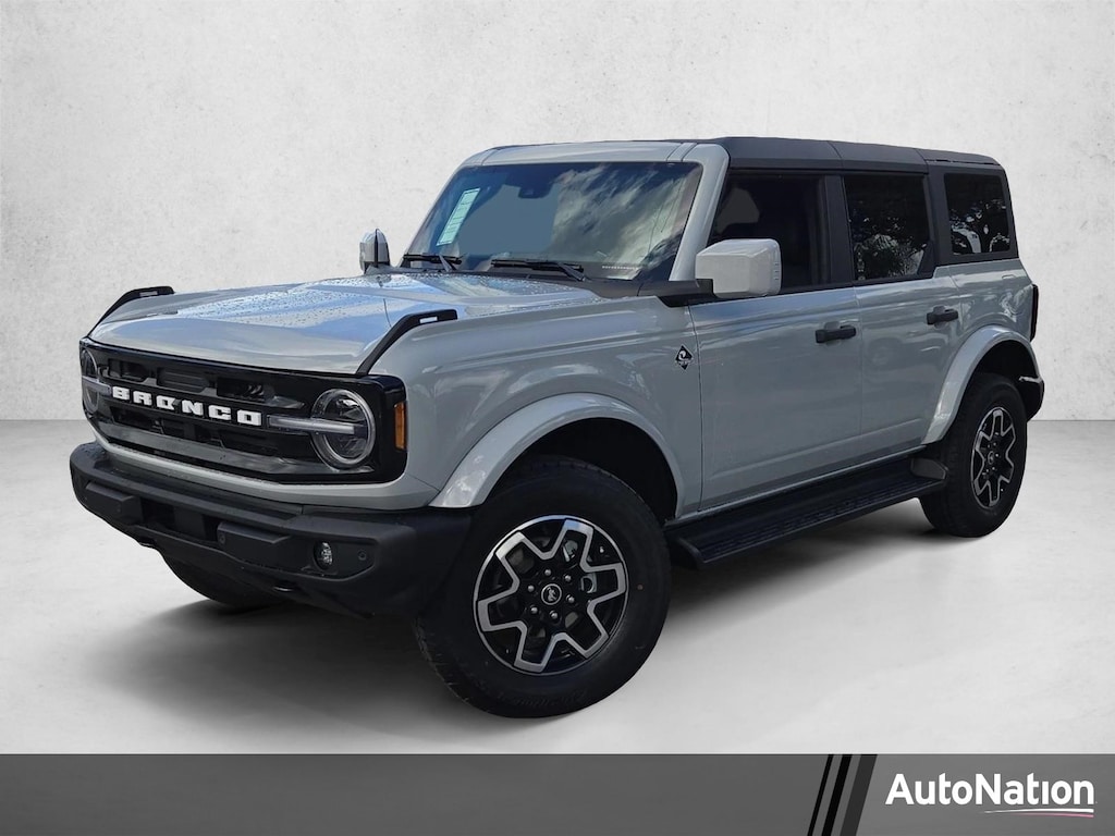New 2026 Ford Bronco Outer Banks SUV