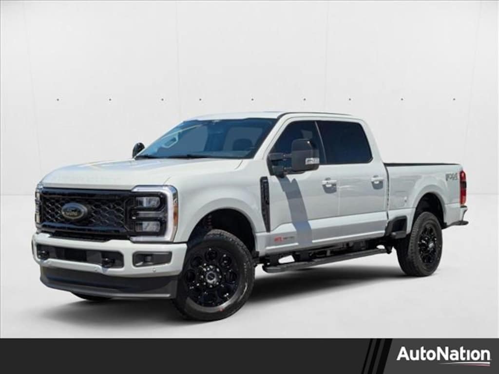 New 2025 Ford F-250 LARIAT Truck Crew Cab