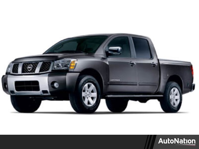 2005 Nissan Titan LE