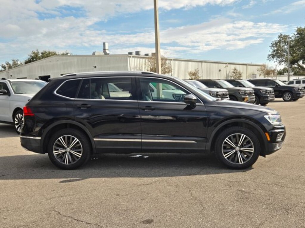 Used 2019 Volkswagen Tiguan SEL SUV