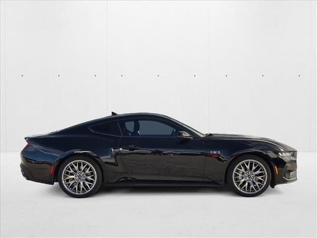2024 Ford Mustang GT Premium photo 3