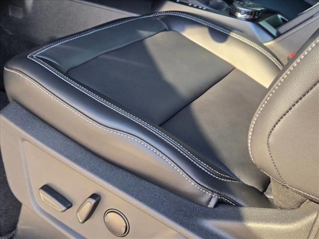 New 2025 Ford Bronco Outer Banks SUV