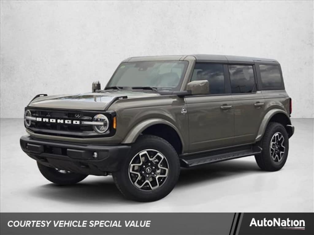 New 2025 Ford Bronco Outer Banks SUV