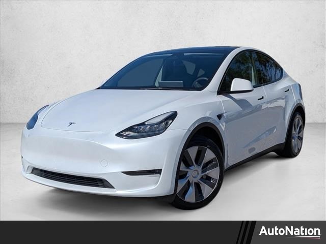 2023 Tesla Model Y Long Range's photo