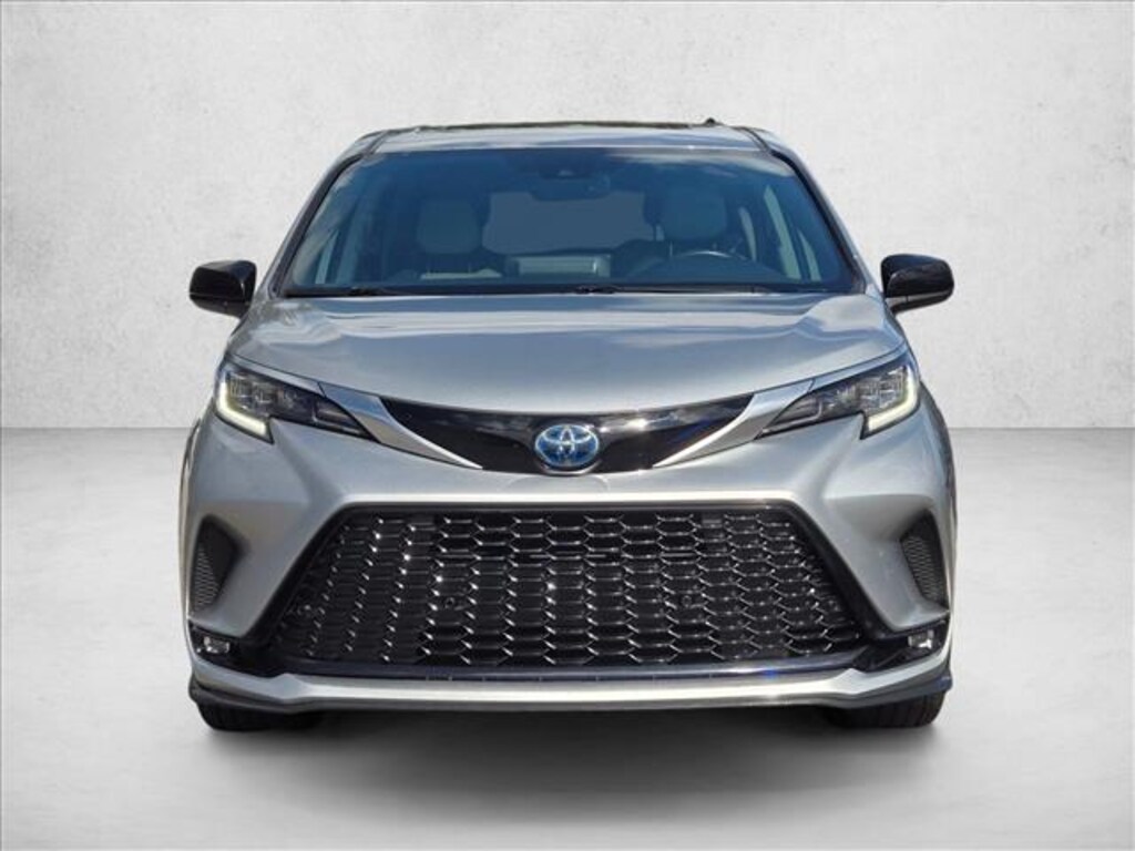 Used 2022 Toyota Sienna XSE Van Passenger Van