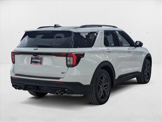 2025 Ford Explorer ST photo 2