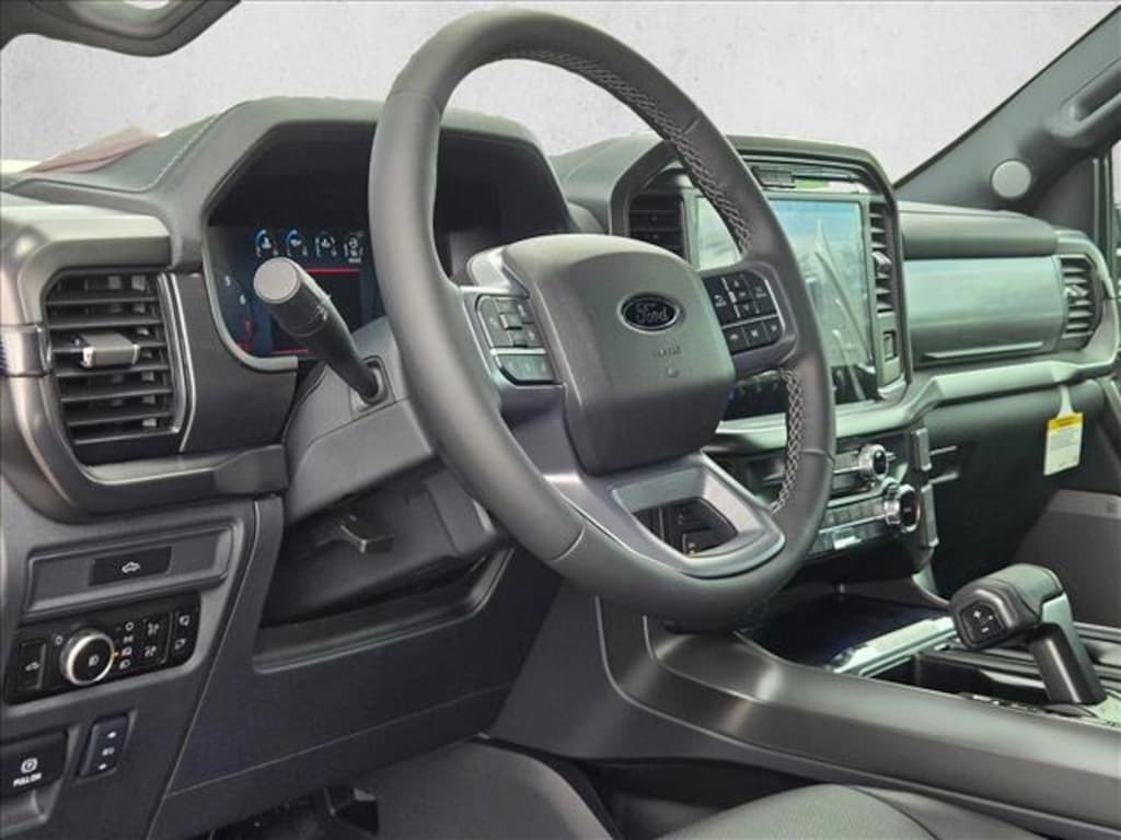 New 2026 Ford F-150 LARIAT Truck SuperCrew Cab