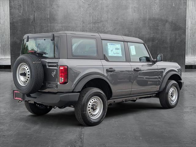 2025 Ford Bronco Base photo 2