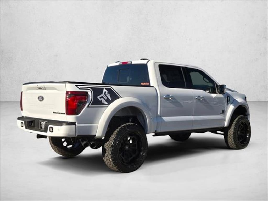 New 2025 Ford F-150 XLT Truck SuperCrew Cab