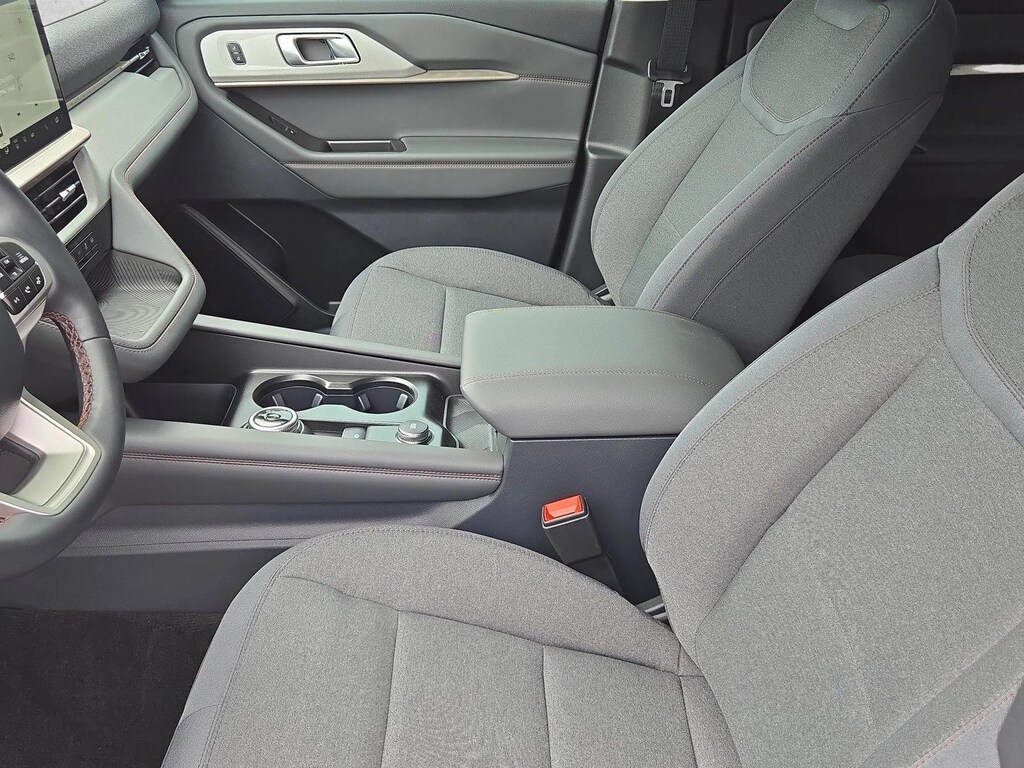 New 2026 Ford Explorer Active w/200A Pkg SUV