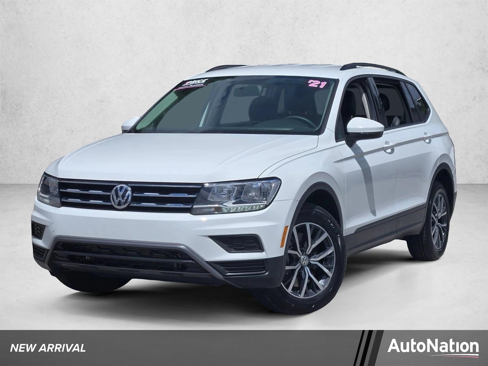 2021 Volkswagen Tiguan 2.0T S's photo