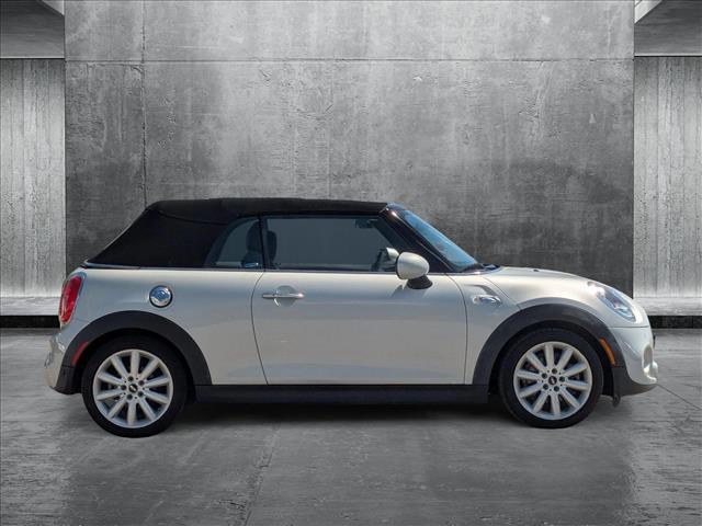 2018 Mini Cooper S Convertible photo 4