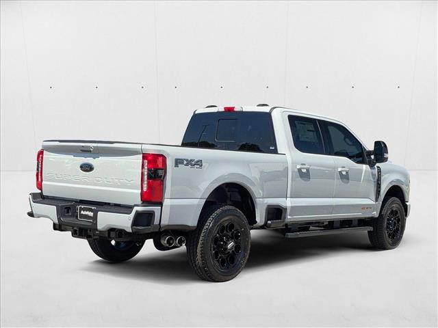2025 Ford F-250 Lariat photo 2