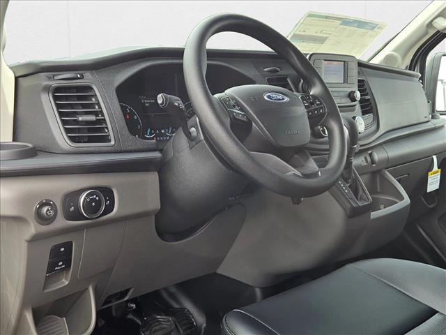 2025 Ford Transit photo 2