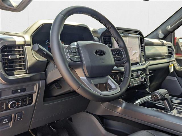 2025 Ford F-150 Lariat photo 3
