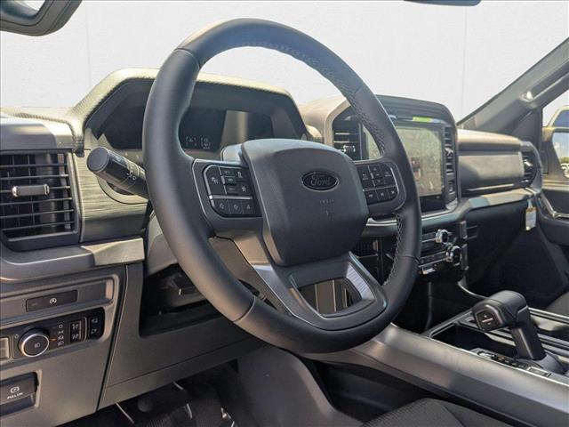 2025 Ford F-150 XLT photo 3