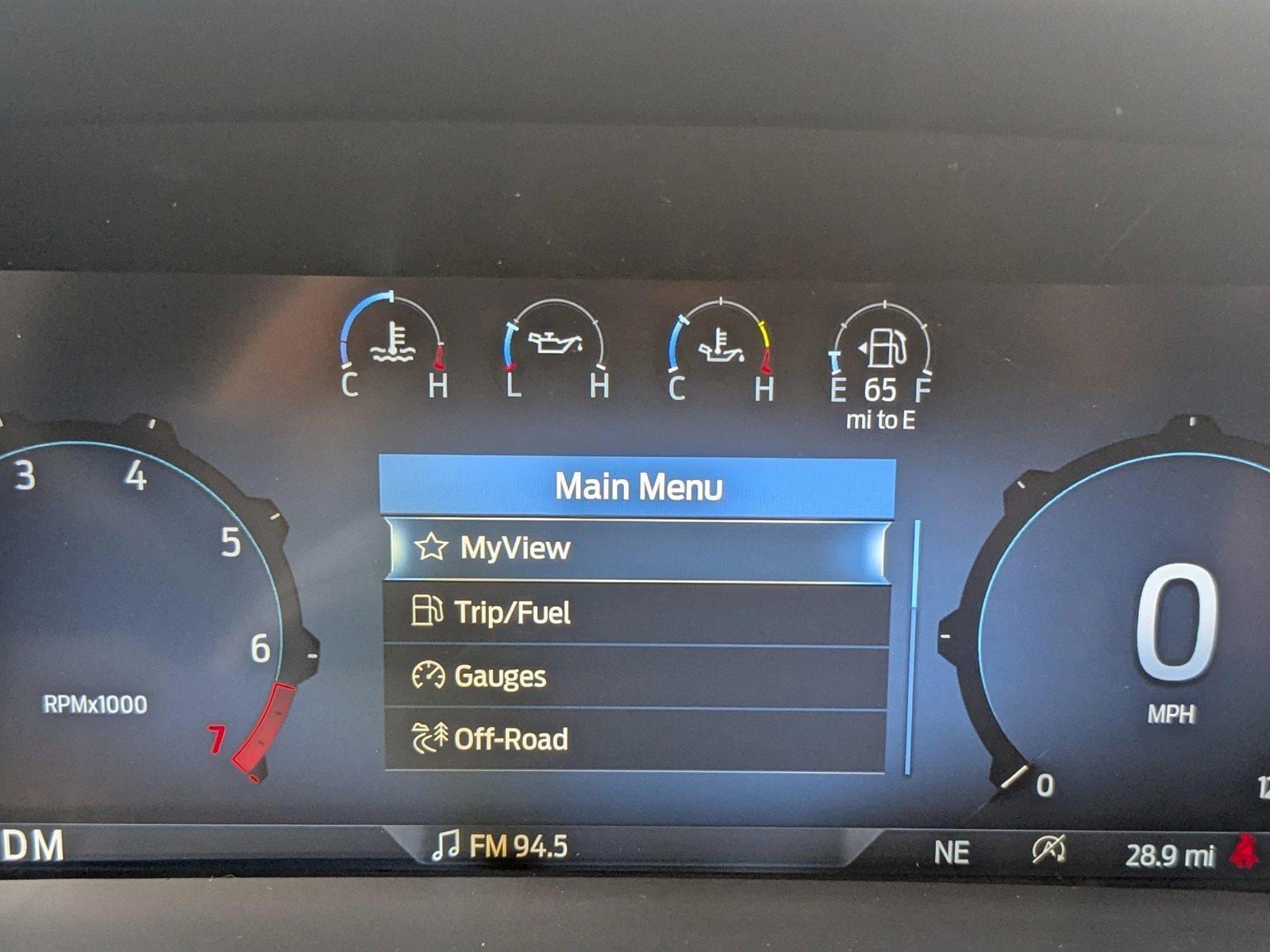 2025 Ford F-150 XLT - Photo 10